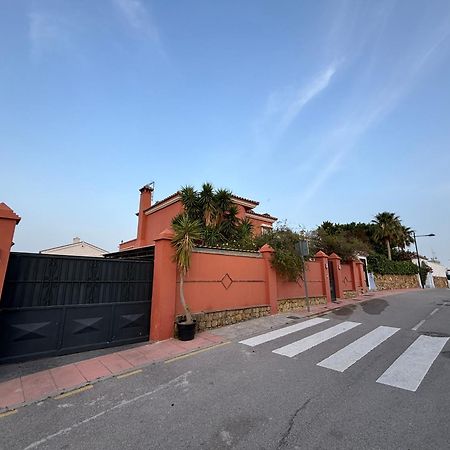 Casa Delfina Villa เอสเตโปนา ภายนอก รูปภาพ