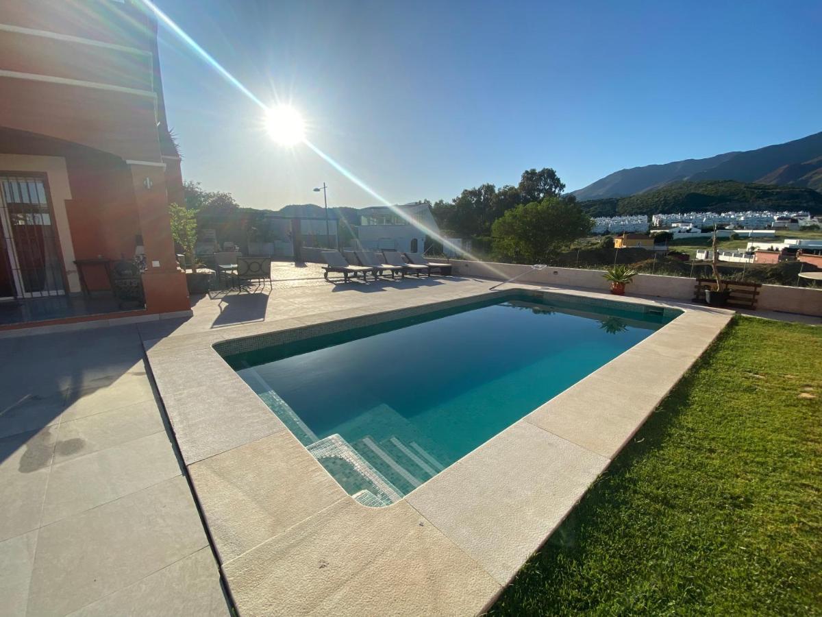 Casa Delfina Villa เอสเตโปนา ภายนอก รูปภาพ